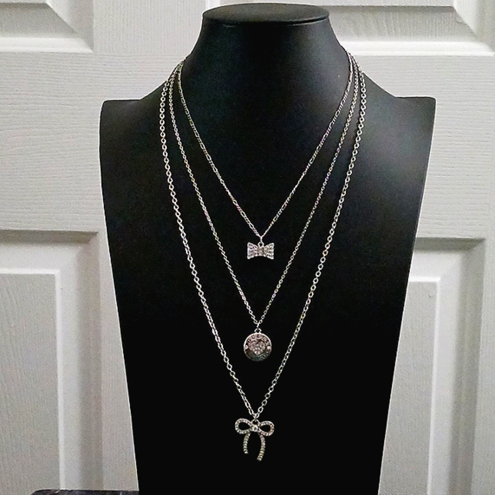 28" Guess Silver-Tone Layered Necklace